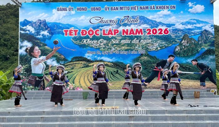 Tiết mục văn nghệ đặc sắc tại chương trình Tết Độc lập năm 2026.