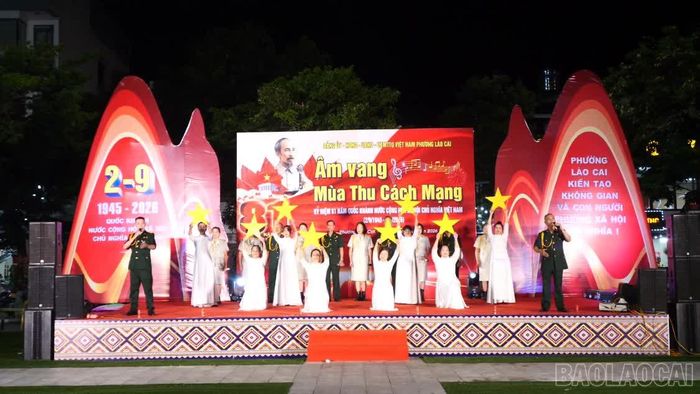 Các tiết mục nghệ thuật tại chương trình.