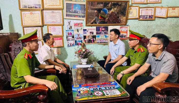 Xã Nậm Xé huy động cả hệ thống chính trị vào cuộc trong xây dựng "Nhà không ma túy".