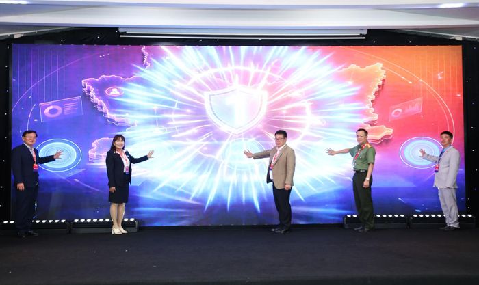 Lâm Đồng là một trong những tỉnh đầu tiên của cả nước thành lập Câu lạc bộ Niềm tin số