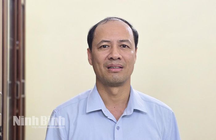 Đồng chí Nguyễn Văn Sinh, Phó Bí thư Đảng ủy, Chủ tịch UBND xã Nam Đồng.