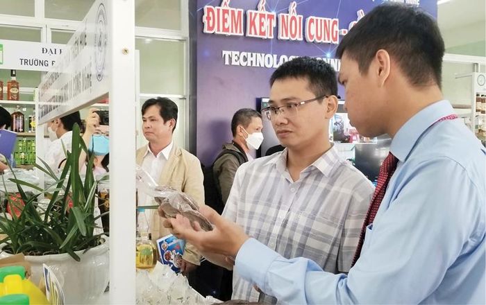 Nhiều hội nghị, sàn kết nối cung - cầu được tổ chức, song tỷ lệ giao dịch thành công vẫn thấp.