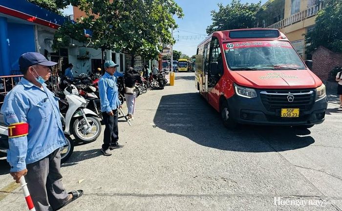 Lực lượng an ninh tại các bến xe cũng được tăng cường.