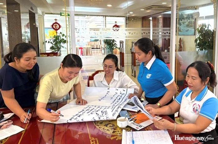  Hội viên phụ nữ được tập huấn, trang bị kiến thức về bình đẳng giới, phòng chống bạo lực gia đình.