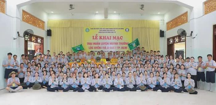 Liên trại huấn luyện huynh trưởng Lộc Uyển và A Dục 