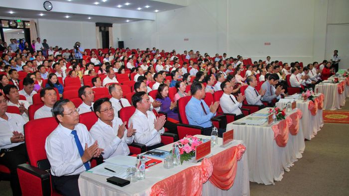 Các đại biểu tham dự hội nghị tổng kết.