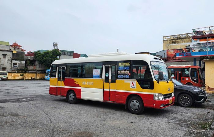 Xe buýt, taxi và vận tải hợp đồng cũng được yêu cầu chủ động phương tiện, bố trí nhân lực trực, tăng cường phục vụ tại bến xe, nhà ga.