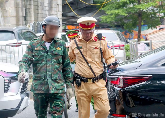 Một tài xế bị phát hiện vi phạm nồng độ cồn.