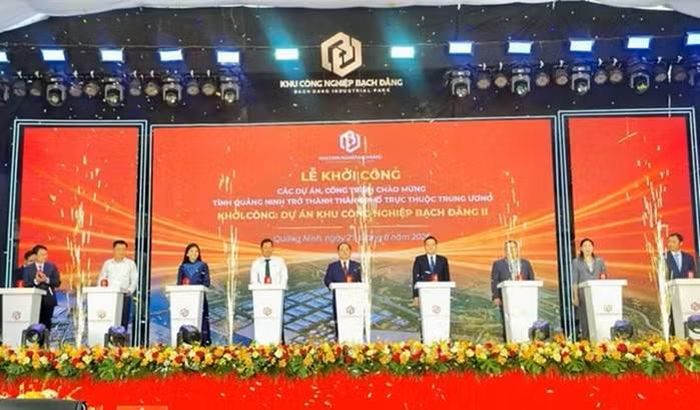  Nghi thức khởi công dự án Khu công nghiệp Bạch Đằng II (Quảng Ninh). 