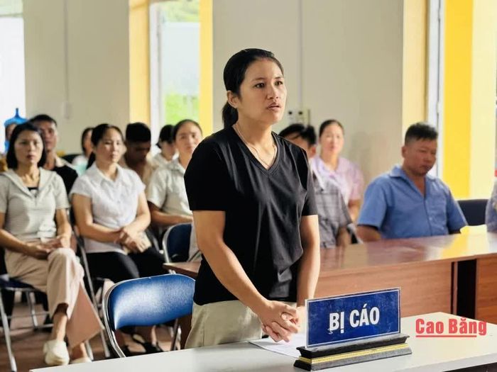 Bị cáo Nông Thị Châm tại phiên tòa.