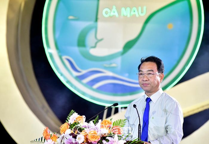 Phó Bí thư Tỉnh uỷ, Chủ tịch UBND tỉnh Lữ Quang Ngời phát biểu khai mạc sự kiện.