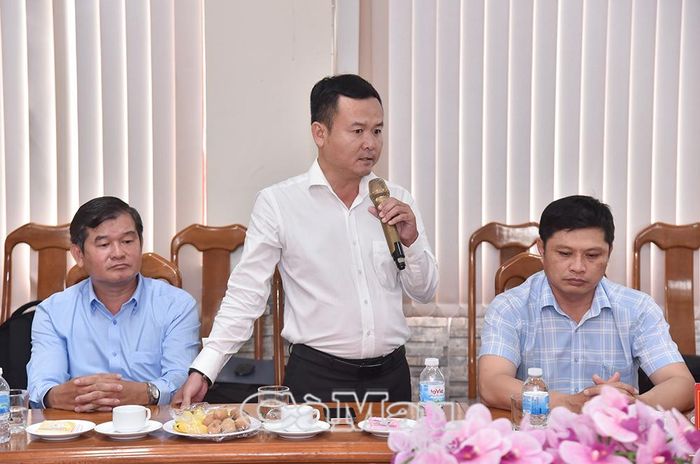 Phó Chủ tịch UBND phường Bạc Liêu Phan Hải Phương thông tin về thực trạng khách lưu trú và định hướng liên kết tour, tuyến với các xã, phường lân cận.
