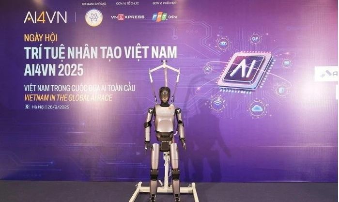 Robot hình người tại AI4VN 2025. Ảnh: Bộ Khoa học và Công nghệ. 