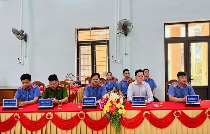 Các đại biểu tham dự Hội nghị...