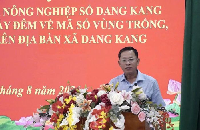 Đại diện lãnh đạo địa phương phát biểu tại chương trình về thúc đẩy chuyển đổi số trong sản xuất nông nghiệp, minh bạch nguồn gốc và nâng cao giá trị nông sản.