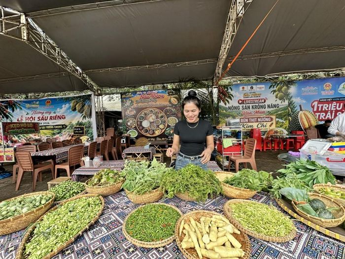 Những loại rau, quả mang đậm bản sắc ẩm thực của người đồng bào Ê Đê tại xã Krông Năng.