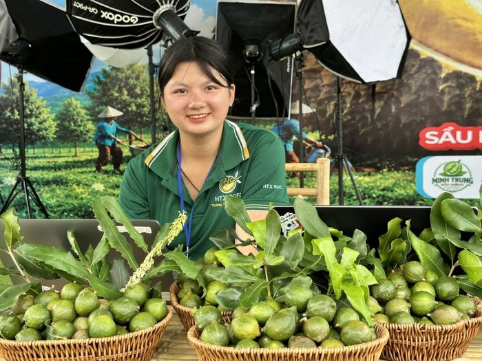 Ngoài đặc sản Sầu riêng, quả macca cũng là một trong những mặt hàng nông sản chủ lực, mang lại giá trị dinh dưỡng cũng như kinh tế cao cho người nông dân.