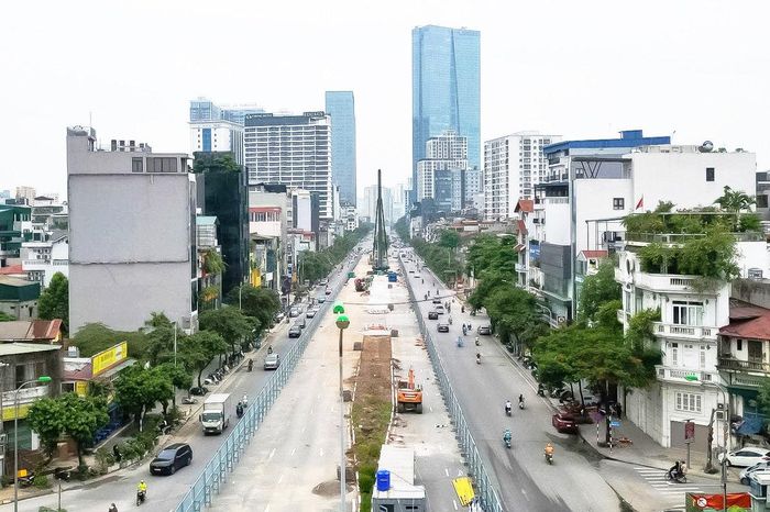 Công trường thi công ga ngầm S1 của tuyến đường sắt đô thị số 5 (Văn Cao - Ngọc Khánh - Láng - Hòa Lạc). Ảnh: Duy Khánh