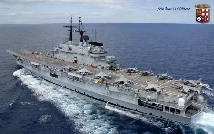 Việc duy trì tàu ở trạng thái không hoạt động vẫn tiêu tốn 5 triệu euro mỗi năm, trong khi chi phí tháo dỡ được ước tính 18,7 triệu euro. Vì vậy, Rome có thể tránh được các khoản chi dài hạn này nhờ việc chuyển giao.