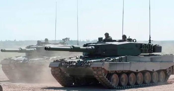 Xe tăng chủ lực Leopard 2, dòng xe tăng phương Tây đầu tiên được Ukraine đưa vào chiến đấu, chịu tổn thất đáng kể.
