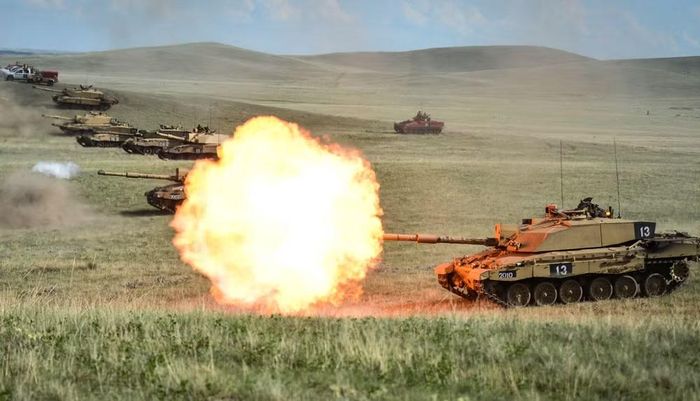 Xe tăng chủ lực Challenger 2 của Anh có tỷ lệ tổn thất thấp hơn đáng kể so với các dòng xe tăng khác trong biên chế Ukraine. Tuy nhiên, một nguyên nhân quan trọng là Challenger 2 được triển khai ở tiền tuyến ít hơn.