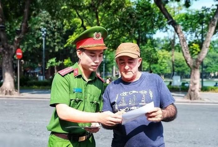 CATP Hà Nội luôn hướng đến mục tiêu gần dân, sát dân, phục vụ nhân dân