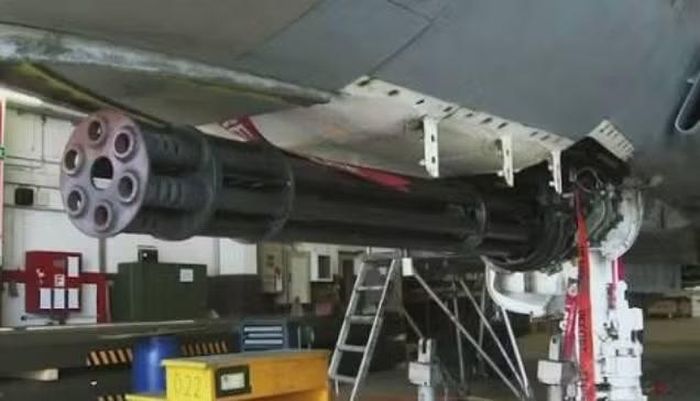 Kinh nghiệm này góp phần thúc đẩy Mỹ thay đổi. Các phiên bản F-4 về sau được trang bị pháo M61 Vulcan 20 mm, đồng thời chương trình huấn luyện không chiến cũng được chú trọng hơn. Điều đó không có nghĩa pháo tốt hơn tên lửa.