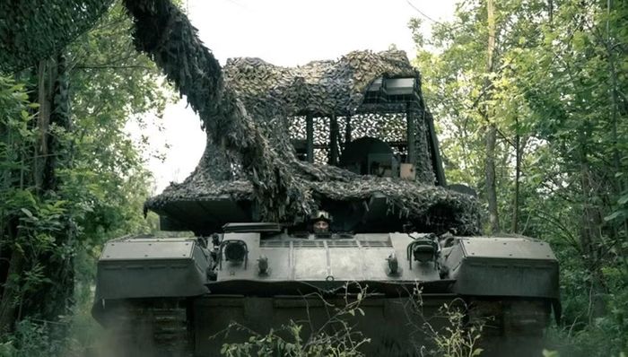 Quân đội Ukraine vẫn duy trì hoạt động bảo dưỡng xe tăng và huấn luyện kíp lái, đồng thời tìm cách phát triển phương thức sử dụng mới.