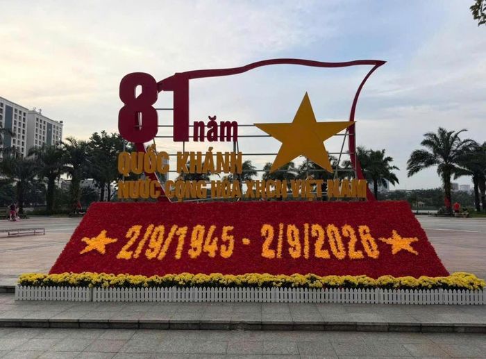 Không khí rạng rỡ, lan toả niềm tự hào dân tộc. Ảnh PV