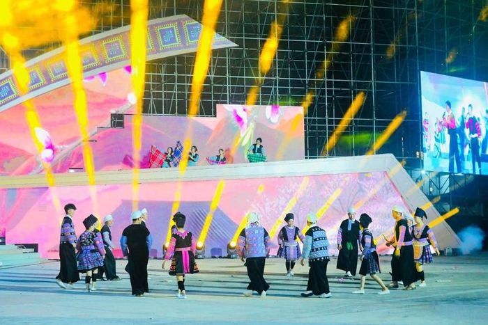 “Mộc Châu - Tiếng gọi mùa yêu” tái hiện vẻ đẹp thiên nhiên, con người cùng bản sắc văn hóa đa dạng của cao nguyên Mộc Châu