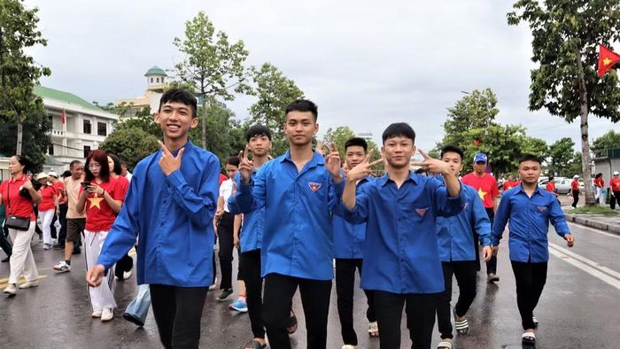 Thanh niên - Lực lượng đi đầu trong thực hiện các phong trào. (Ảnh: HP)