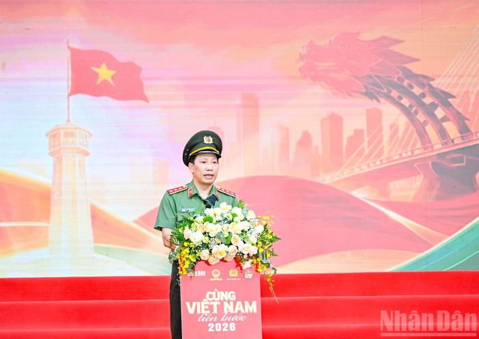 Thượng tướng Lê Văn Tuyến, Thứ trưởng Công an phát biểu tại chương trình. (Ảnh: DUY LINH-THẾ ĐẠI)