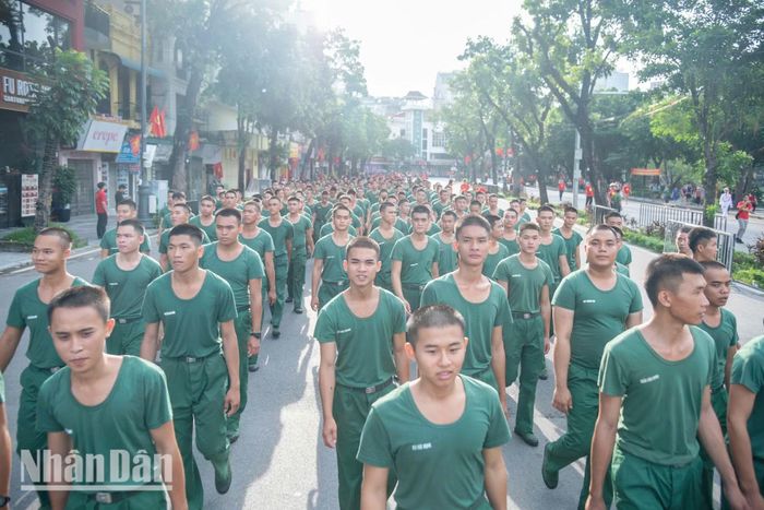 Lực lượng chiến sĩ tham dự sự kiện. (Ảnh: MINH DUY)