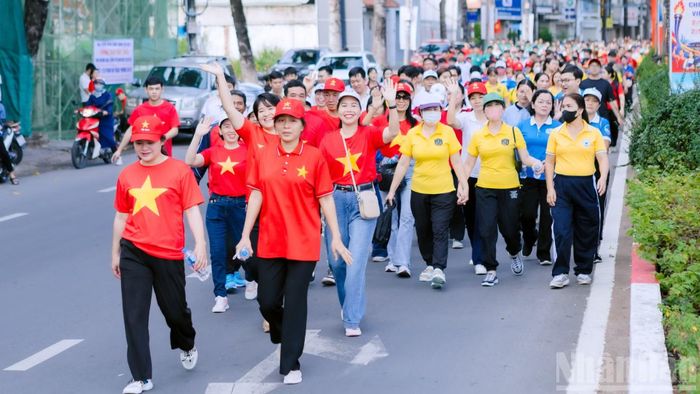 Sự kiện tại điểm cầu cấp thành phố thu hút hơn 4.000 người tham gia.