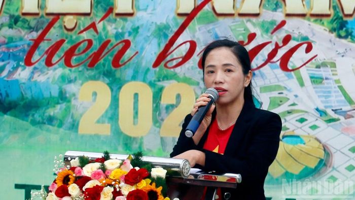 Phó Chủ tịch Ủy ban nhân dân phường Xuân Hương-Đà Lạt Phan Thị Xuân Thảo phát biểu tại chương trình.
