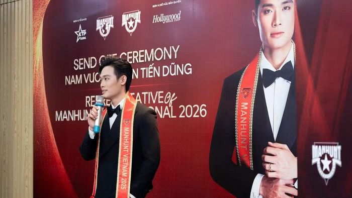  Trần Tiến Dũng mong muốn khẳng định hình ảnh người đàn ông tự tin, trưởng thành, hiện đại. ﻿(Ảnh: HUY TRẦN) 