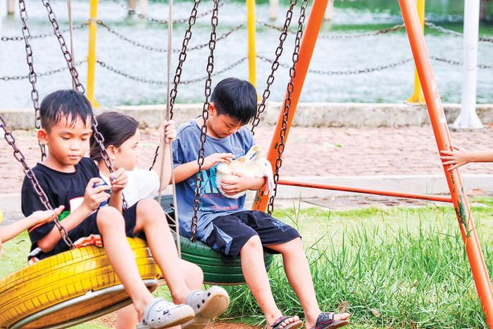  Công viên du lịch sinh thái Hóc Môn (xã Xuân Thới Sơn, TPHCM) được ví như “lá phổi xanh” khi sở hữu khuôn viên rộng 6,14ha, với nhiều công trình, phân khu chính, phụ 