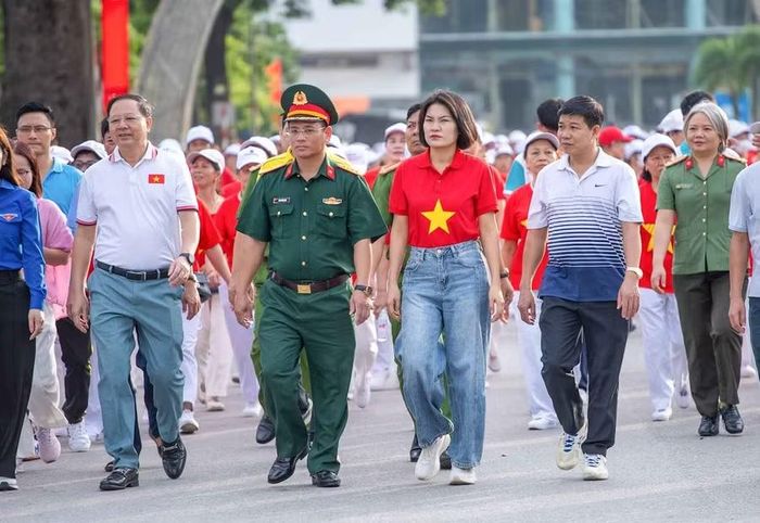 Chương trình được tổ chức nhằm khuyến khích người dân rèn luyện sức khỏe.