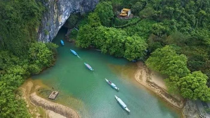 Vườn Quốc gia Phong Nha - Kẻ Bàng gắn với du lịch. Ảnh: Vườn Quốc gia Phong Nha - Kẻ Bàng.