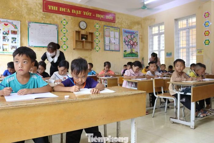 Đến nay, công tác chuẩn bị cơ bản bảo đảm tiến độ. Xã tiếp tục kiểm tra tháo gỡ khó khăn quyết tâm đón học sinh tựu trường an toàn, chu đáo và không để học sinh nào vì hoàn cảnh khó khăn mà không được đến trường, ông Cường thông tin thêm.