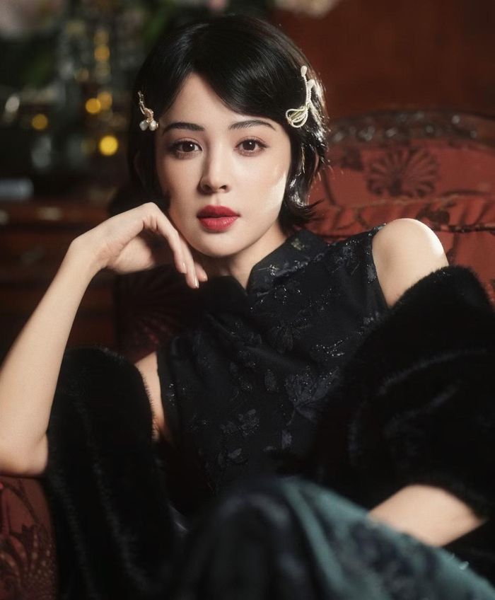 Khí chất, nhan sắc và diễn xuất của Cổ Lực Na Trát ngày càng chín muồi.