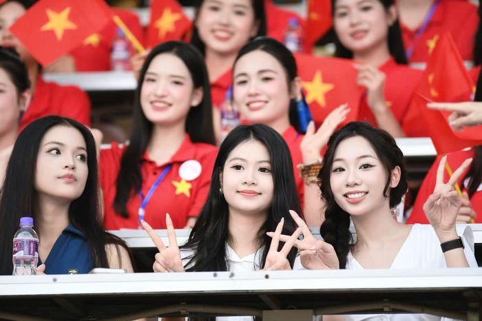 Trận đấu diễn ra lúc 18h, là cuộc đối đầu giữa CLB Công an Hà Nội - nhà vô địch V.League 2025/26 và CLB Công an TPHCM - đội giành Cúp Quốc gia. Đây cũng là lần đầu trong lịch sử Siêu cúp Quốc gia, hai đại diện của lực lượng công an chạm trán ở trận đấu tranh danh hiệu mở màn mùa giải mới.