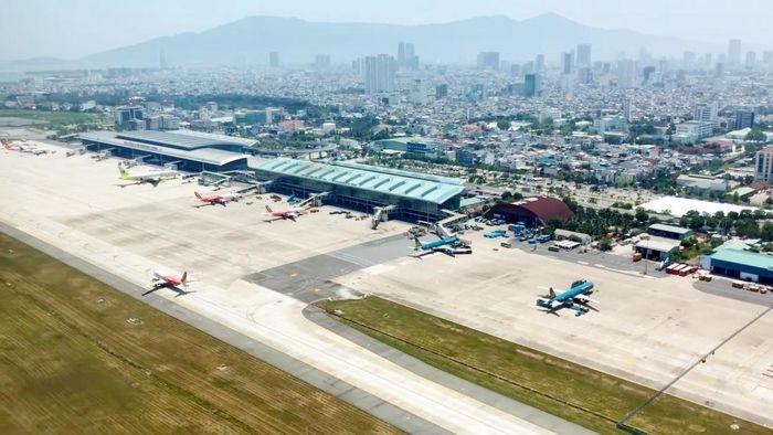 Nhu cầu đi lại bằng đường hàng không dịp lễ tăng đột biến.