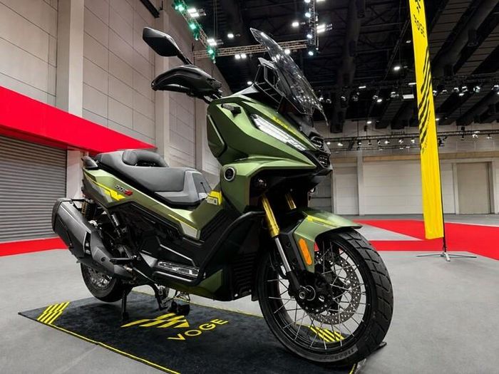 Voge SR450X.