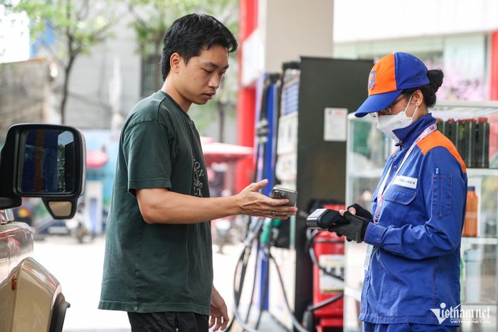 Giá xăng dầu trong nước trải qua tuần giảm. Ảnh: Thạch Thảo