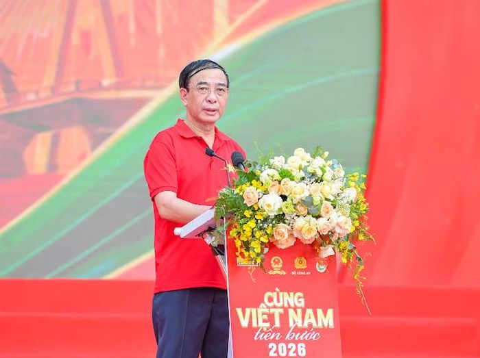 Phó Thủ tướng, Bộ trưởng Bộ Quốc phòng Phan Văn Giang phát biểu chỉ đạo tại chương trình.