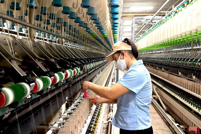 Các ngân hàng phải đảm bảo nguồn vốn ổn định, chi phí hợp lý để từ vừa đảm bảo tăng quy mô nguồn vốn, vừa đáp ứng nhu cầu tín dụng của người dân, doanh nghiệp giai đoạn cuối năm.