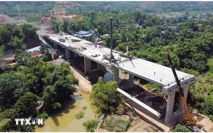 Dự án cao tốc tuyến Chợ Mới-Bắc Kạn qua địa phận xã Thanh Thịnh, tỉnh Thái Nguyên. (Ảnh: Trần Trang/TTXVN)