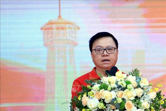 Phó trưởng Ban Tuyên giáo, Tổng Biên tập Báo Nhân dân, Chủ tịch Hội Nhà báo Lê Quốc Minh phát biểu. Ảnh: Tuấn Anh/TTXVN