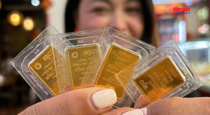 Tuần từ ngày 24 - 30/8/2026, vàng miếng SJC đạt đỉnh 150,6 triệu đồng/lượng vào giữa tuần.